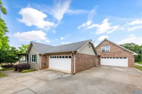 145 Butch Cash Road Hazel Green AL 35750