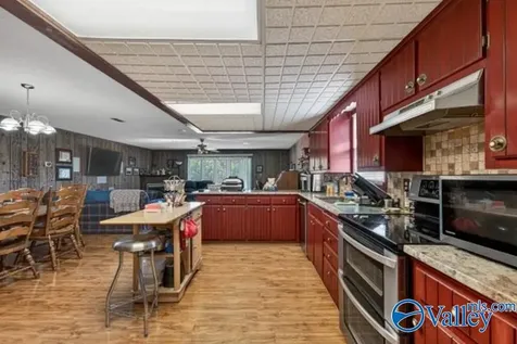 37 Old Mclemore Road Taft TN 38488