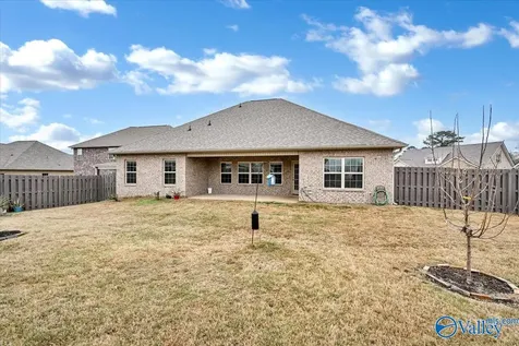 2063 Austin Drive NE Cullman AL 35058