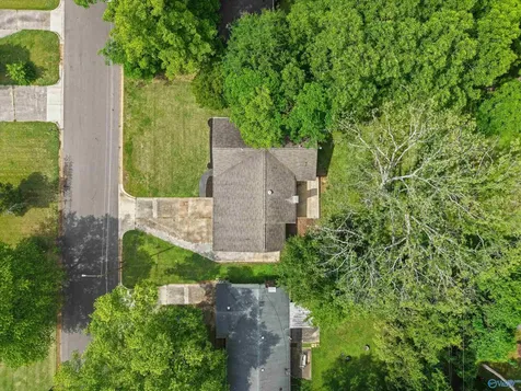 908 Speake Road NW Huntsville AL 35816