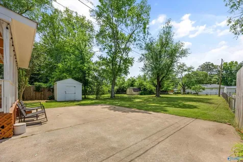 1810 NE Polk Drive Huntsville AL 35801