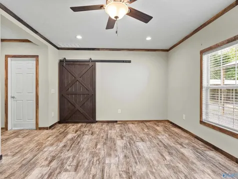 25 Malibu Circle Scottsboro AL 35769