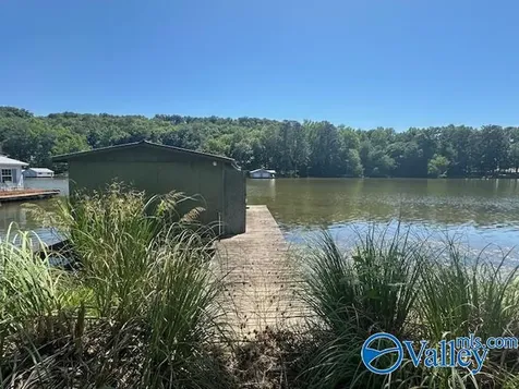 3405 Colonial Drive Guntersville AL 35976