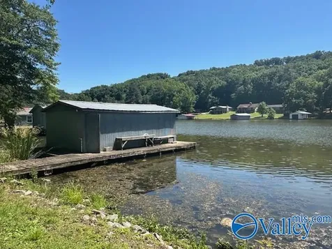 3405 Colonial Drive Guntersville AL 35976