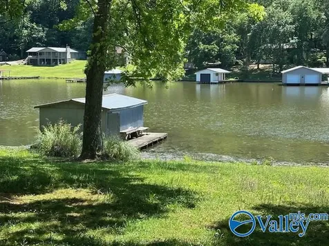 3405 Colonial Drive Guntersville AL 35976