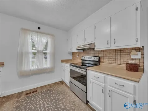 518 Dean Street Scottsboro AL 35768