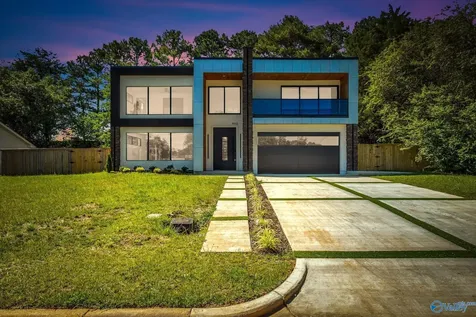 4602 Whitehall Drive NW Huntsville AL 35816