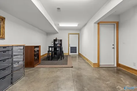 3156 Lakeshore Drive Scottsboro AL 35769