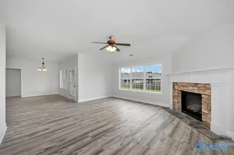 119 Somer Creek Lane Huntsville AL 35811