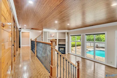 132 Andrew Jackson Way Scottsboro AL 35769
