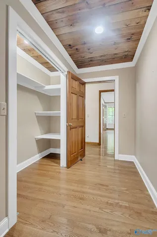 132 Andrew Jackson Way Scottsboro AL 35769