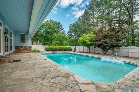 132 Andrew Jackson Way Scottsboro AL 35769