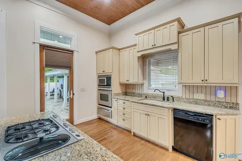 132 Andrew Jackson Way Scottsboro AL 35769