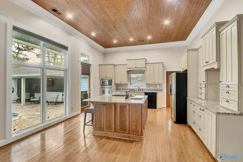 132 Andrew Jackson Way Scottsboro AL 35769