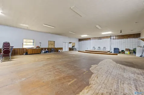 101 County Road 1082 Cullman AL 35057