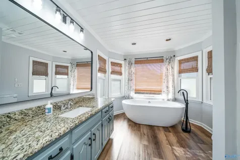 226 Slaterock Road Hazel Green AL 35750
