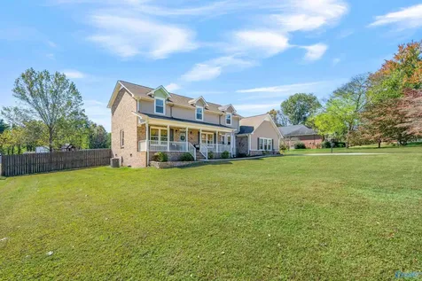 226 Slaterock Road Hazel Green AL 35750