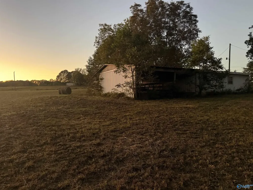 1222 County Road 1755 Holly Pond AL 35083