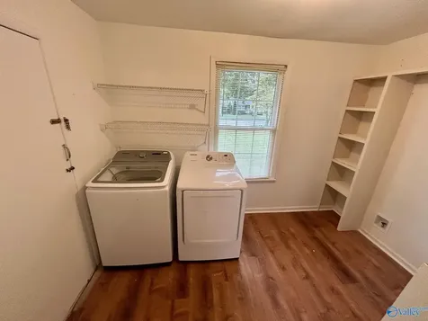 5623 Alta Dena Street SW Huntsville AL 35802