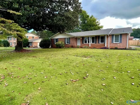 5623 Alta Dena Street SW Huntsville AL 35802