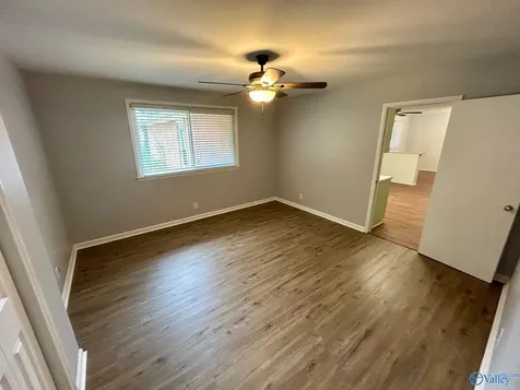 5623 Alta Dena Street SW Huntsville AL 35802