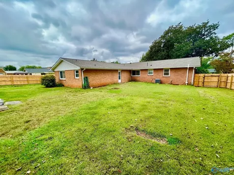 5623 Alta Dena Street SW Huntsville AL 35802