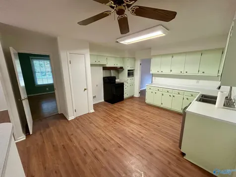 5623 Alta Dena Street SW Huntsville AL 35802