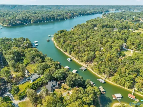1633 County Road 264 Cullman AL 35057