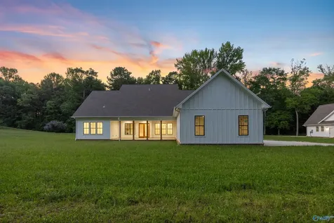 2737 B Jeff Road Harvest AL 35749