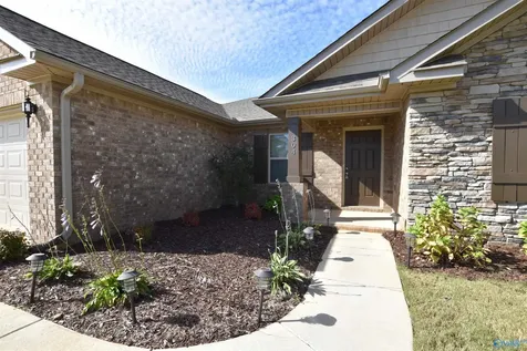 304 Fenrose Drive Harvest AL 35749