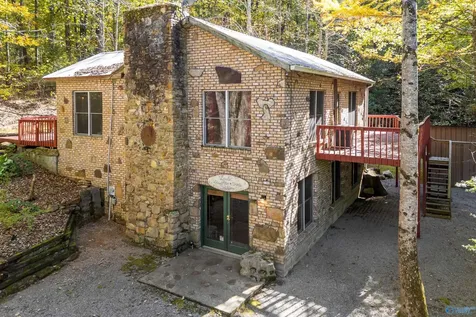 136 Higdon Road Falkville AL 35622