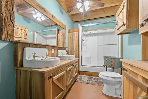 136 Higdon Road Falkville AL 35622