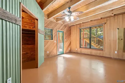 136 Higdon Road Falkville AL 35622
