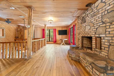 136 Higdon Road Falkville AL 35622