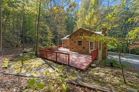 136 Higdon Road Falkville AL 35622