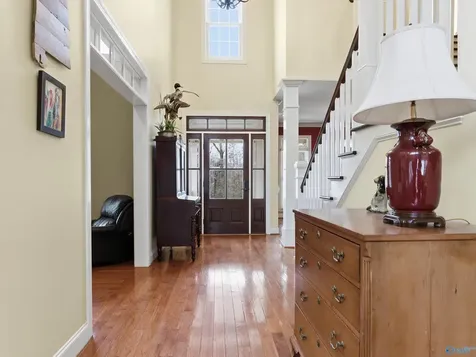 30 Cardinal Drive Guntersville AL 35976