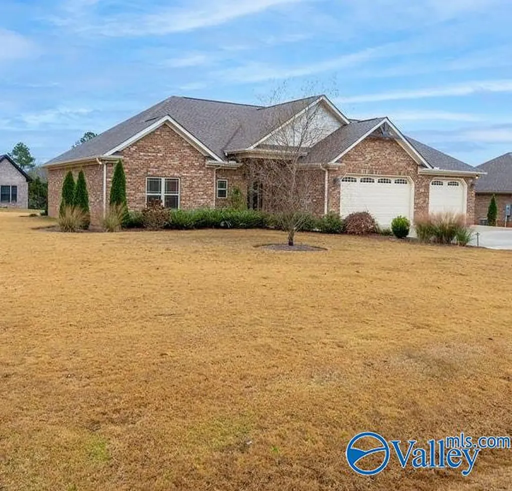 507 Highland Avenue Scottsboro AL 35769