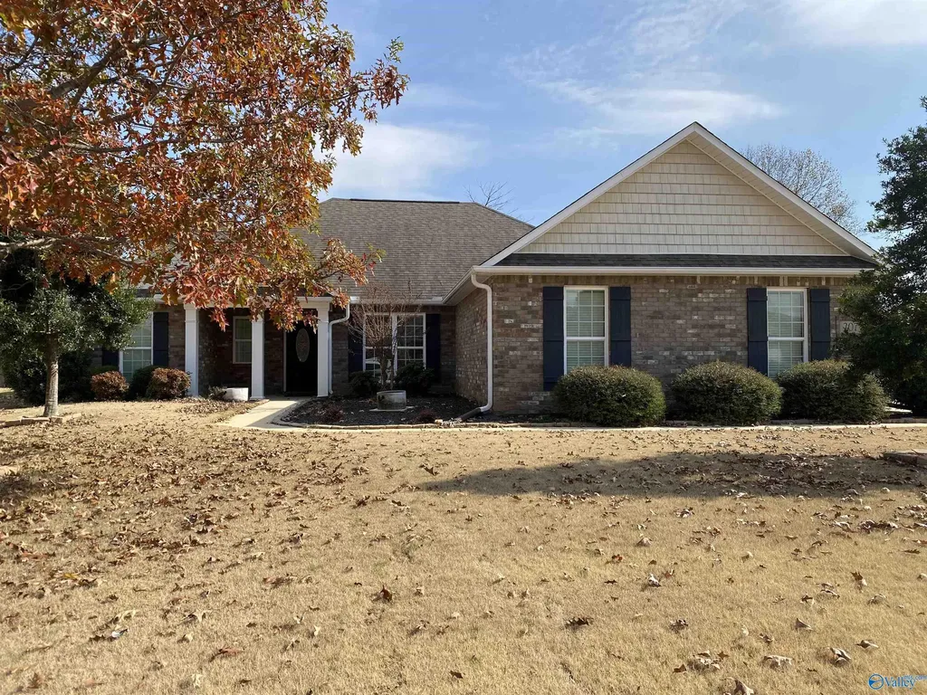 207 Somer Bridge Drive Huntsville AL 35811