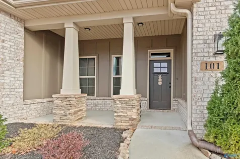 101 Midpark Drive Meridianville AL 35759