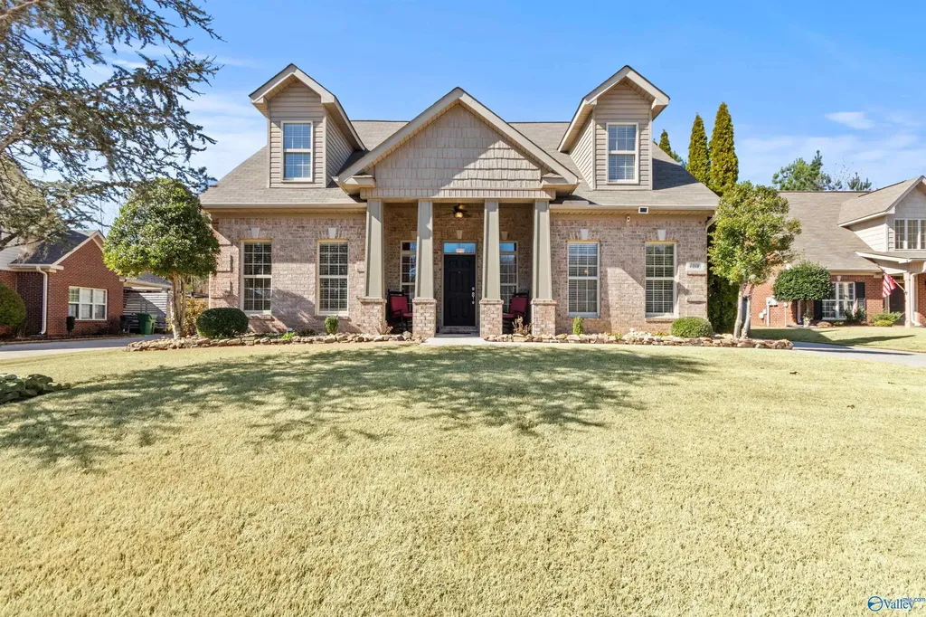 7106 Mossy Bank Trail Owens Cross Roads AL 35763
