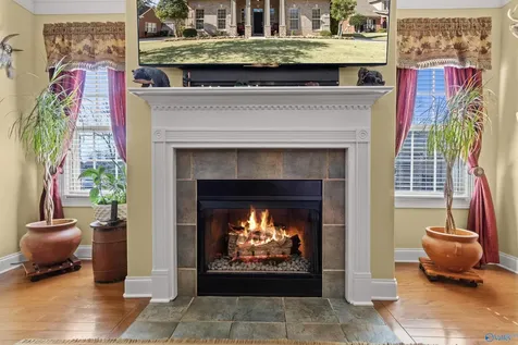 7106 Mossy Bank Trail Owens Cross Roads AL 35763