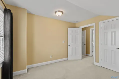 7106 Mossy Bank Trail Owens Cross Roads AL 35763