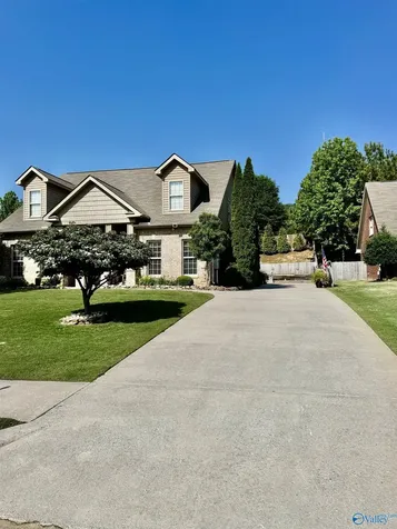 7106 Mossy Bank Trail Owens Cross Roads AL 35763