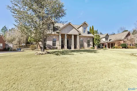 7106 Mossy Bank Trail Owens Cross Roads AL 35763