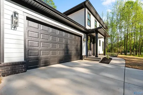 18836 Holt Road Athens AL 35613