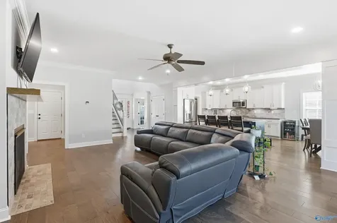 212 Somerdale Lane Huntsville AL 35811