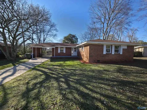 2105 La Salle Road NW Huntsville AL 35810
