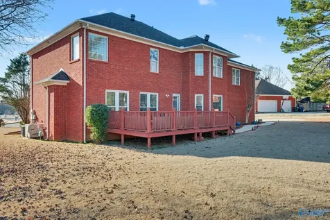 100 Thomas Woods Court Huntsville AL 35806