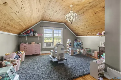 1821 Simpson Point Road Grant AL 35747