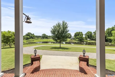 1821 Simpson Point Road Grant AL 35747